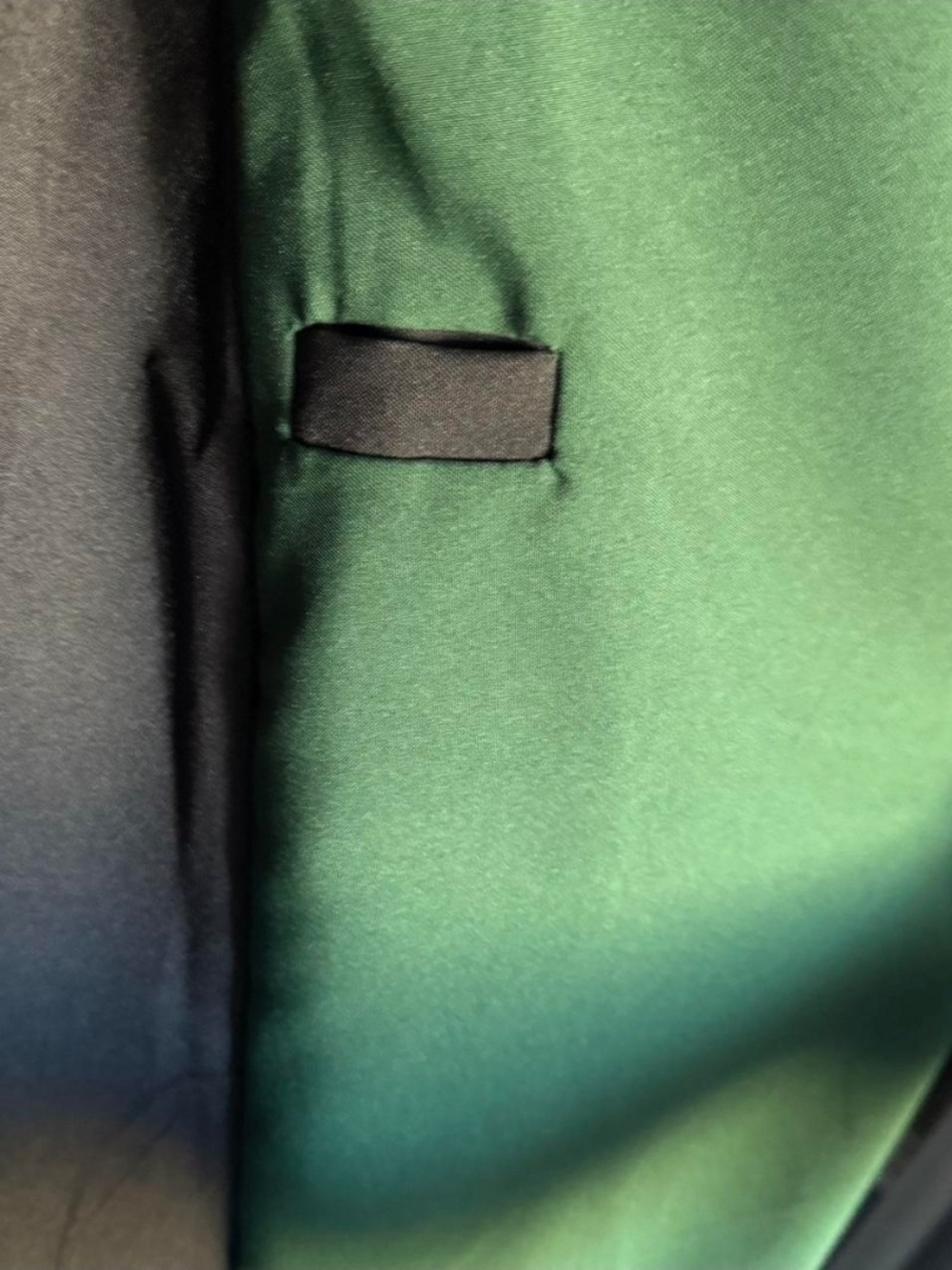 Harry Potter Slytherin Black & Green Wizard Adult Robe - Picture 5 of 5